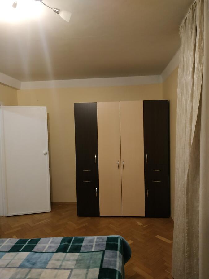 Дворец Украина Двухкомнатная Київ Екстер'єр фото